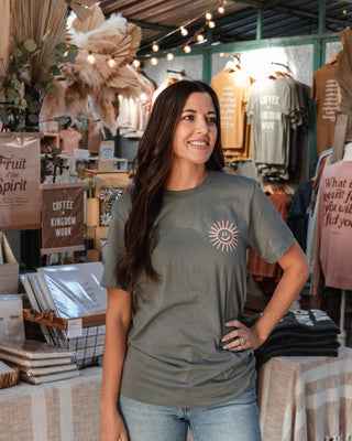 Kindness Can Change the World Tee